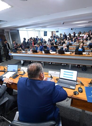 Gestão para OSCs: Análise de projetos, novas tecnologias e legislação